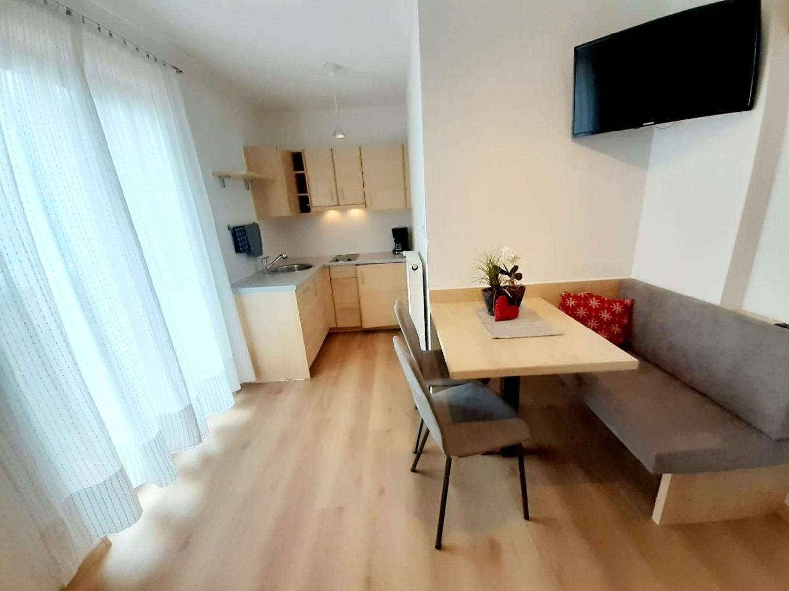 Froehlichhof Wohnung Apfelbluete Lagundo Kültér fotó
